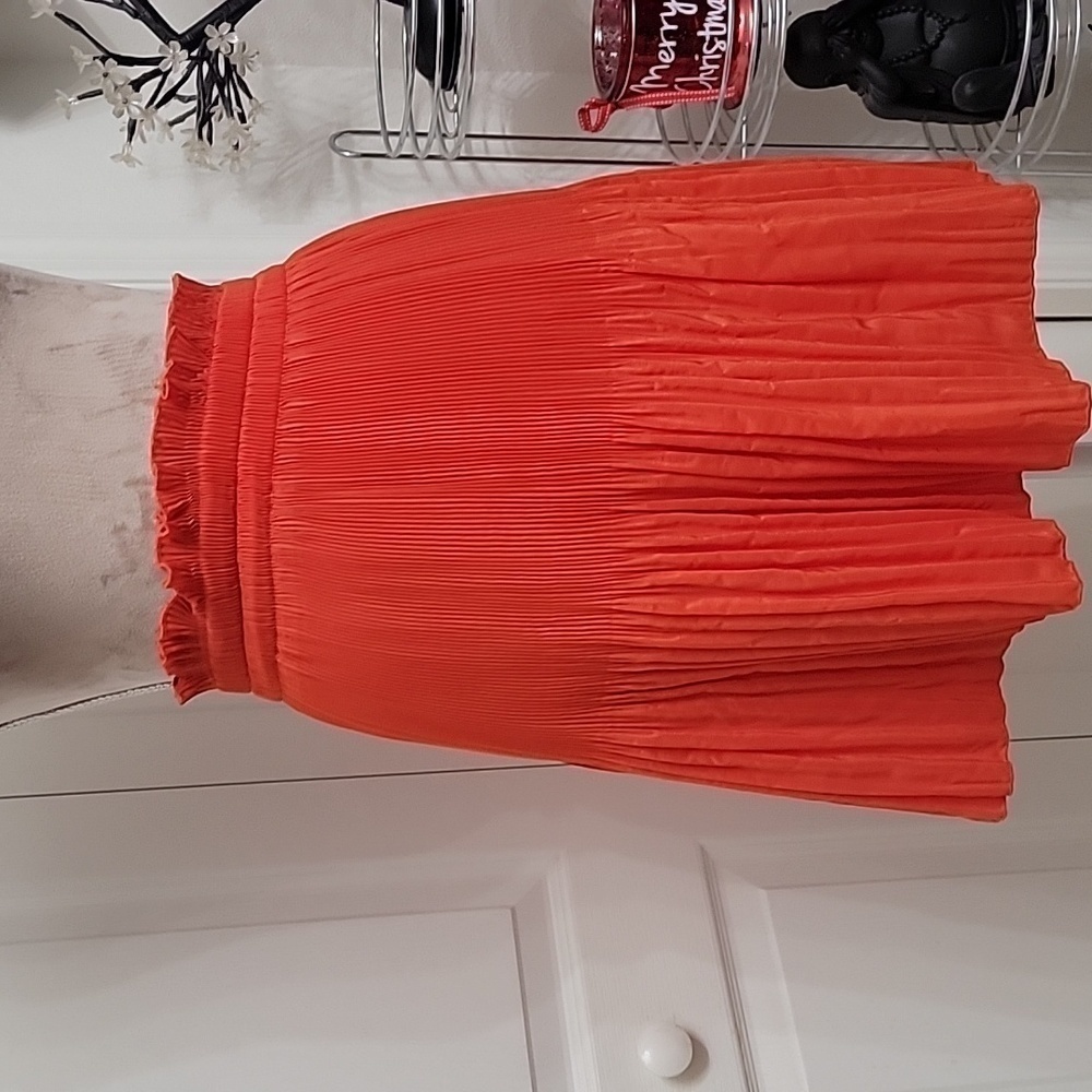 H&M Pleated Skirt, Orange, Size 8, NEW with Tag.